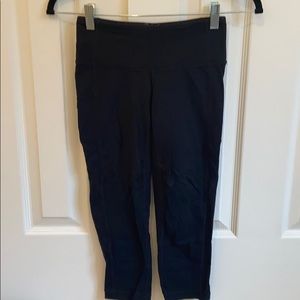 Athleta cropped leggings